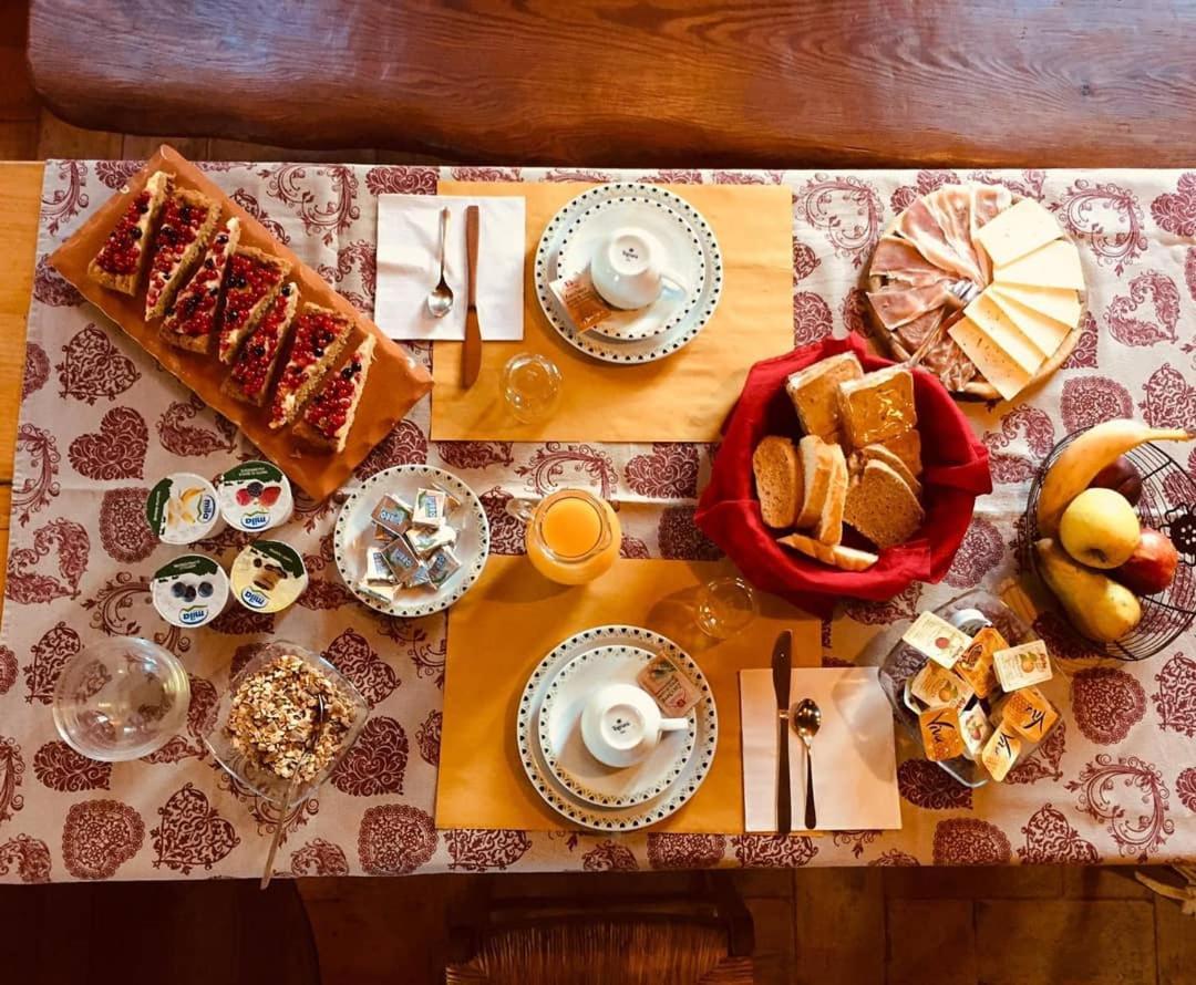 Agriturismo Casa Essenia Condino Kültér fotó