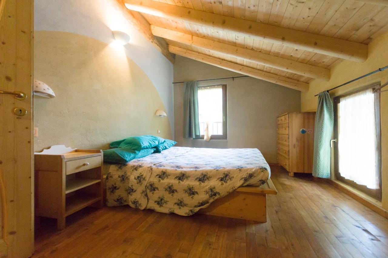 Agriturismo Casa Essenia Condino Kültér fotó