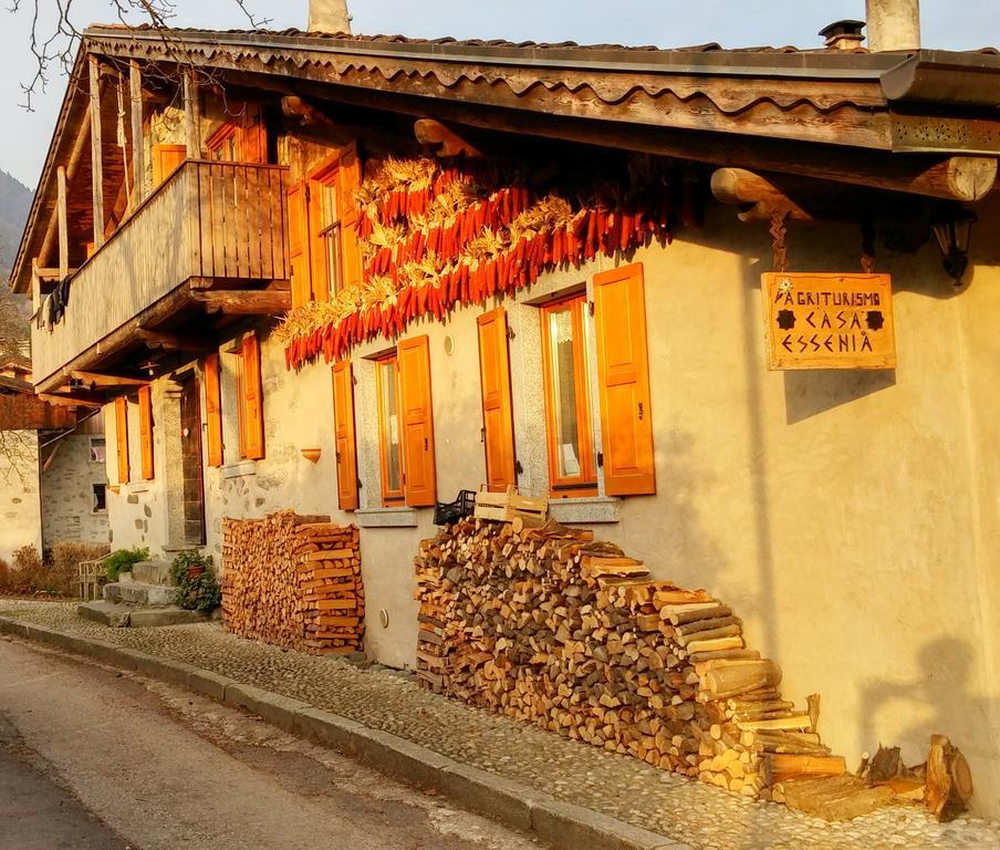 Agriturismo Casa Essenia Condino Kültér fotó